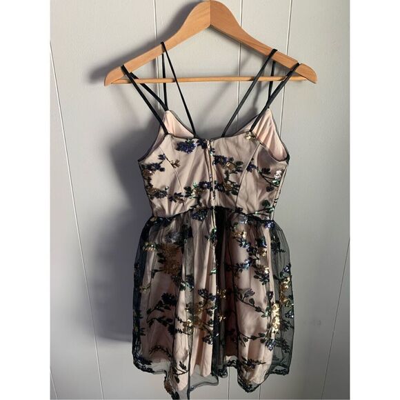 Windsor Juniors sequin dress Size 5 - Picture 2 of 4